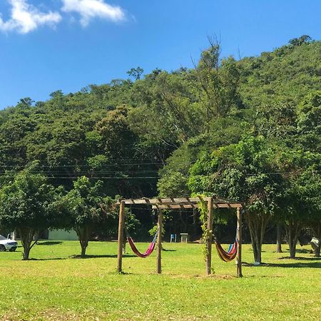 Hotel Pousada E Camping Recanto Da Praia Capitólio Exteriér fotografie