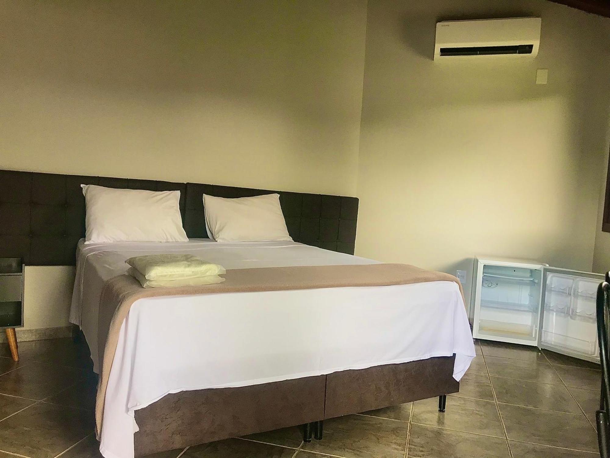 Pousada E Camping Recanto Da Praia Capitólio Exteriér fotografie