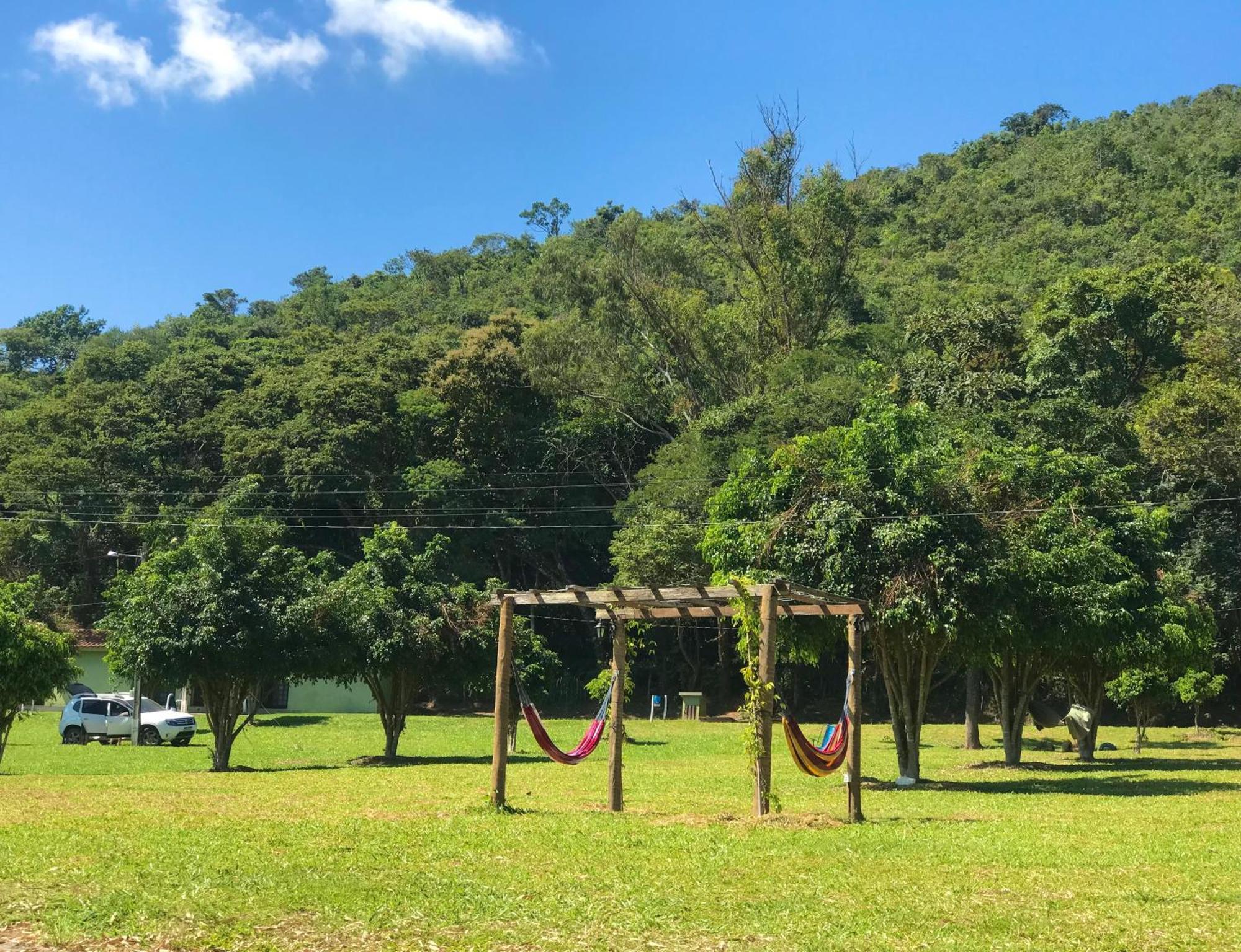 Hotel Pousada E Camping Recanto Da Praia Capitólio Exteriér fotografie